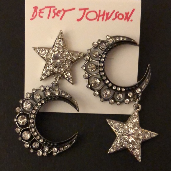 Betsey Johnson Silver & Gunmetal Tone Moon & Star Mismatch Drop Earrings NWT - Picture 6 of 15